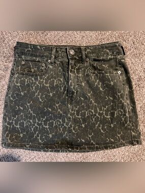 American Eagle Outfitters Mini Skirt Size 6 Next Level Stretch